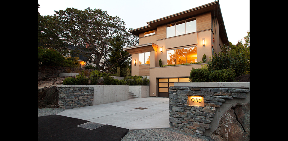 Exterior 16